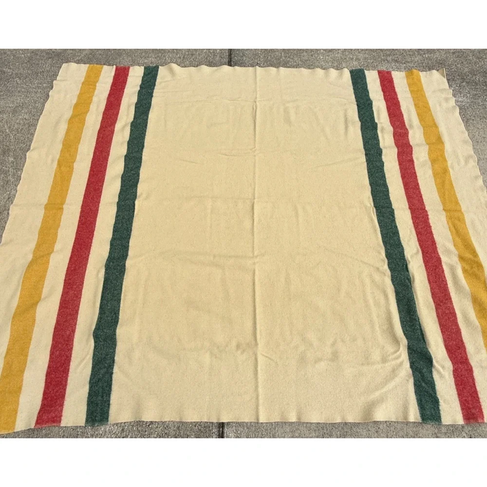 LL Bean Hudson Bay 3 Point Stripe Wool Blanket Twin 63 x 78 Mid 1960s-1970 VTG